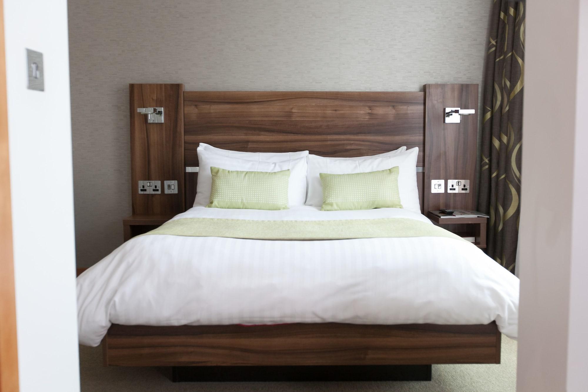 לייסטר College Court Hotel מראה חיצוני תמונה
