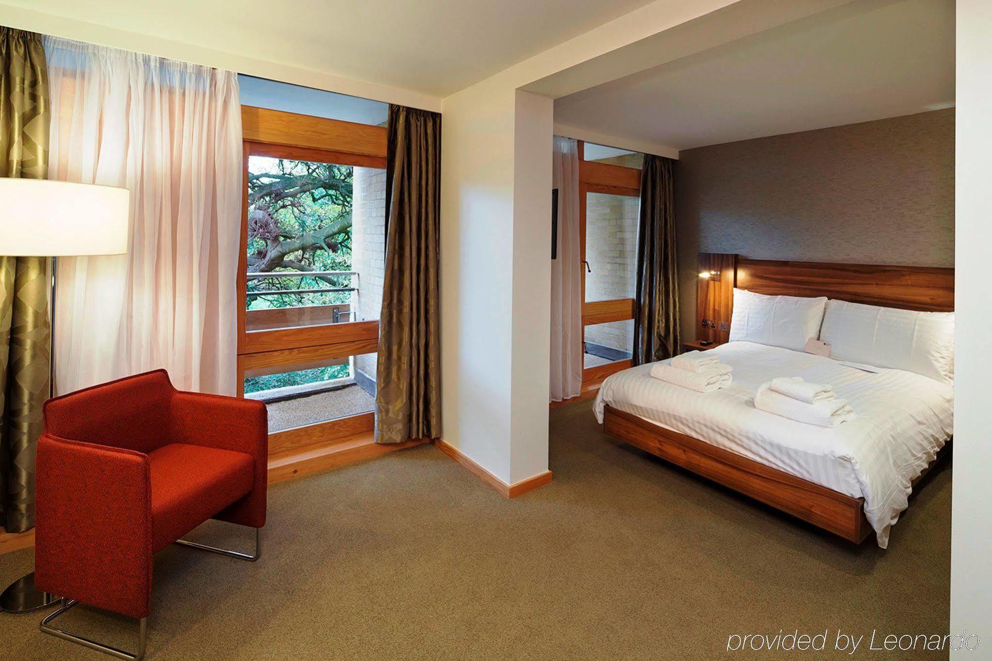 לייסטר College Court Hotel מראה חיצוני תמונה