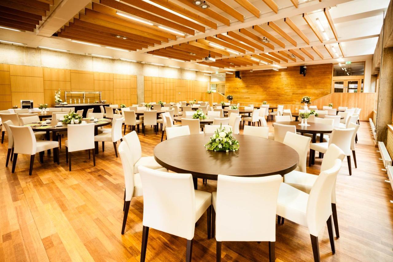 לייסטר College Court Hotel מראה חיצוני תמונה