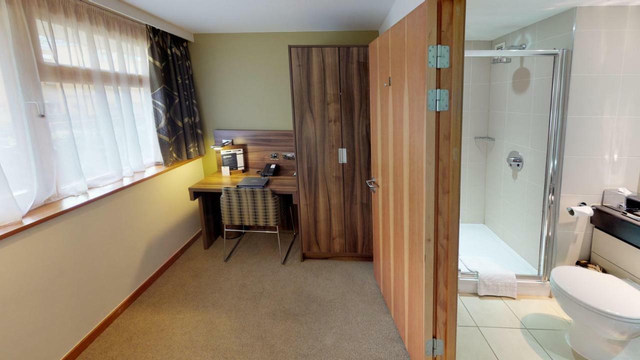 לייסטר College Court Hotel מראה חיצוני תמונה